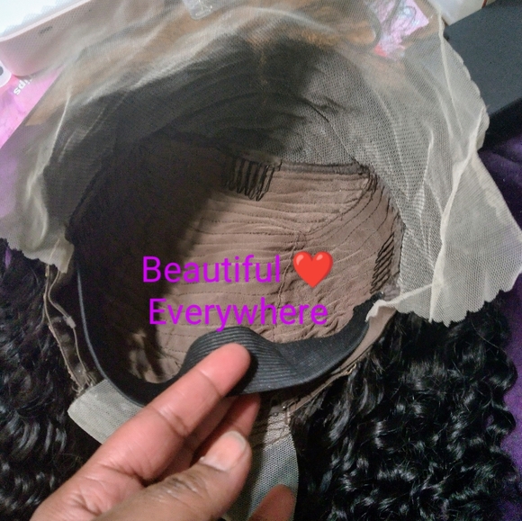 - Human Hair Lace Wig - Picture 5 of 9